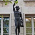 <a href="default.asp?s=3353">Hohenzollernring 94, 50672 K&ouml;ln</a>
